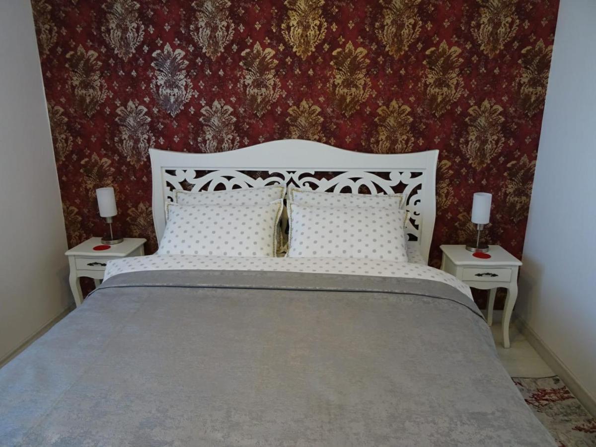 Carla'S Apart Palas-Hala Centrala 1 Bedroom, Airport Shuttle Яссы Экстерьер фото