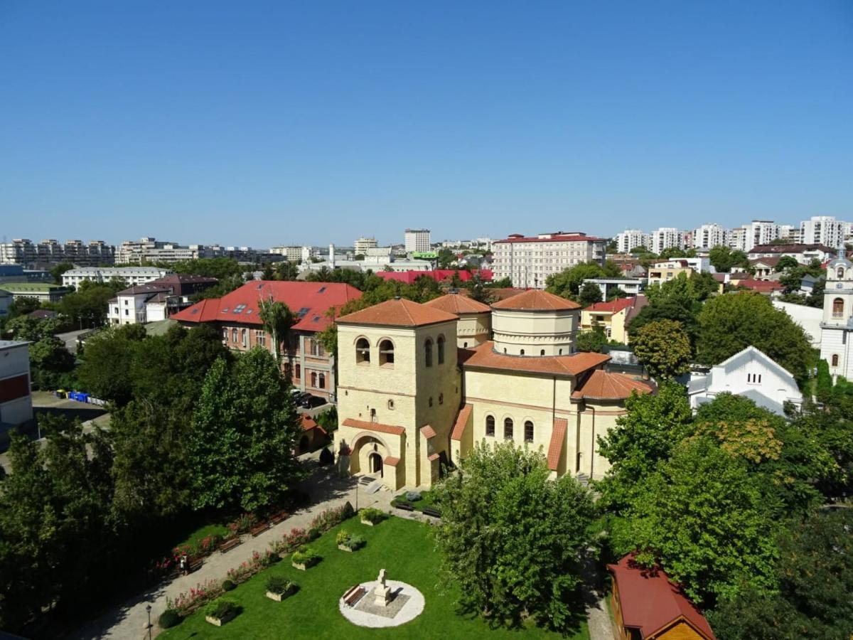 Carla'S Apart Palas-Hala Centrala 1 Bedroom, Airport Shuttle Яссы Экстерьер фото