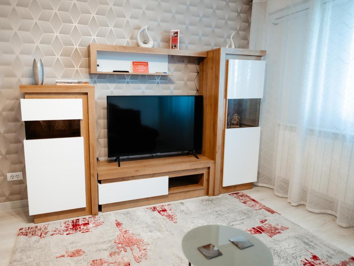 Carla'S Apart Palas-Hala Centrala 1 Bedroom, Airport Shuttle Яссы Экстерьер фото