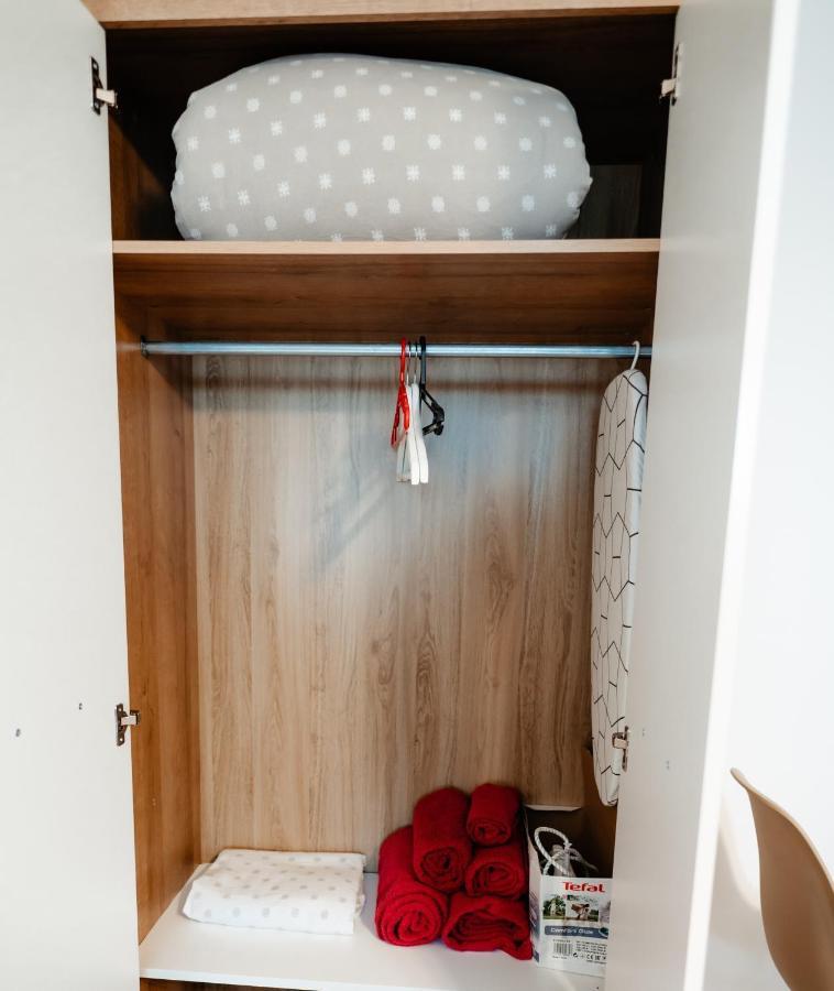 Carla'S Apart Palas-Hala Centrala 1 Bedroom, Airport Shuttle Яссы Экстерьер фото